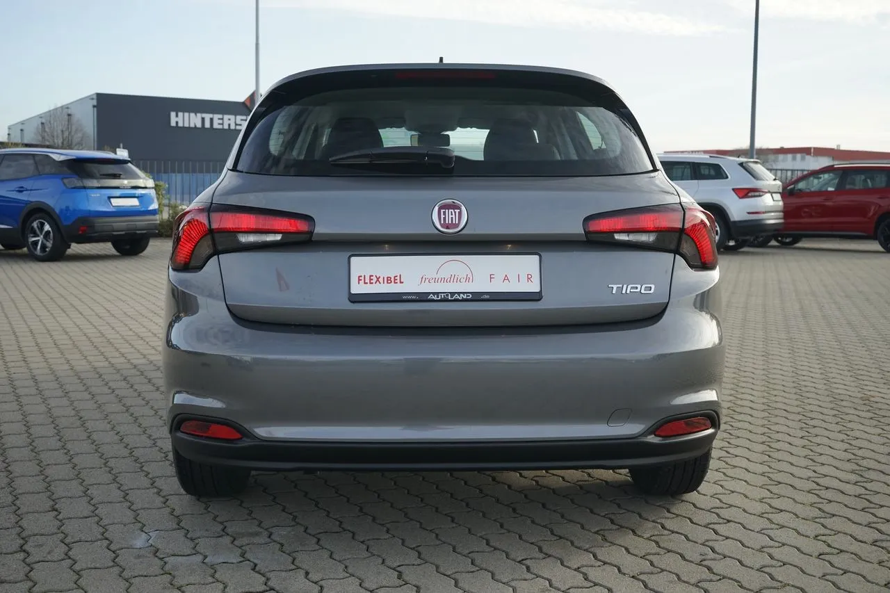 Fiat Tipo Hatchback 1.4 Bluetooth...  Image 3